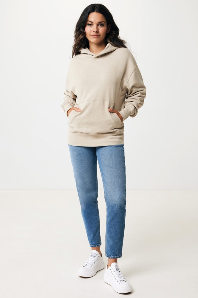 Iqoniq Yoho gerecycled katoen relaxed hoodie